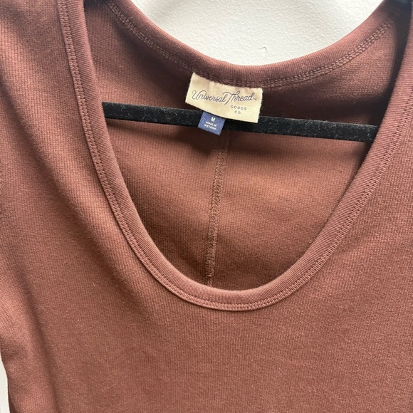Universal Thread Brown Ribbed scoop neck Top Size Medium - Picture 6 of 8